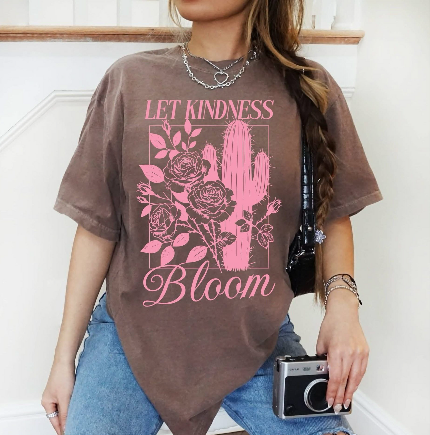 KINDNESS BLOSSOMS TEE