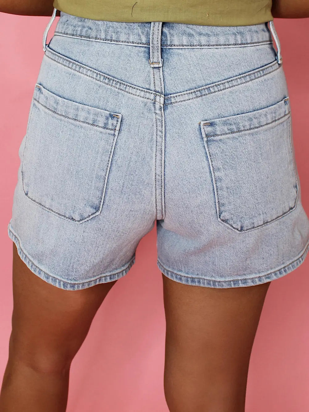 THE PRAIRIE POCKET DENIM SHORTS
