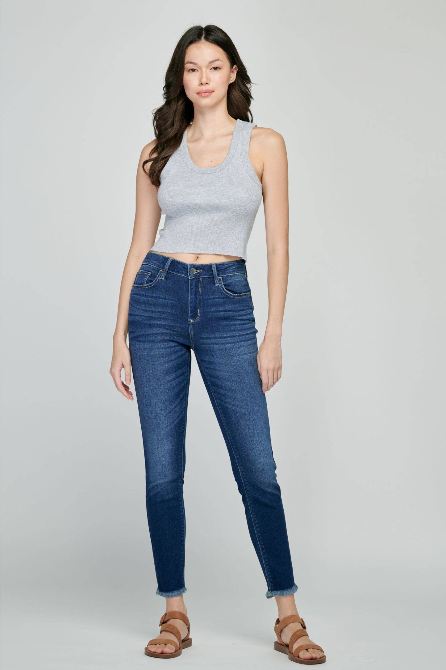 SLIM SKINNY WITH FRAYED HEM