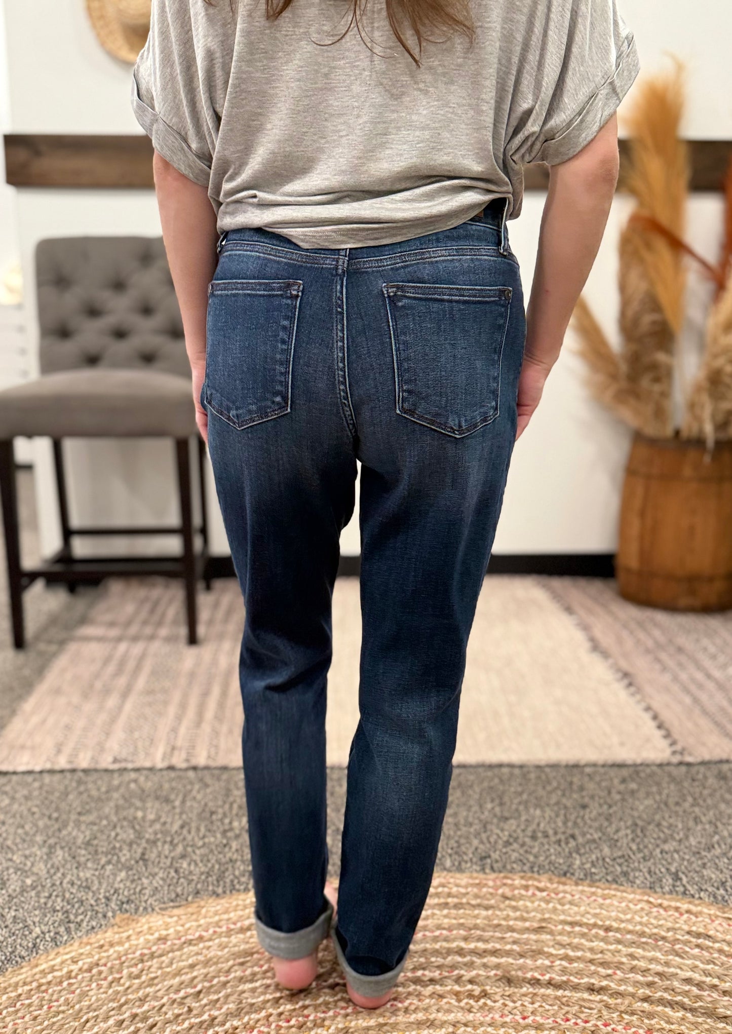 JUDY BLUE CUFFED SLIM JEAN