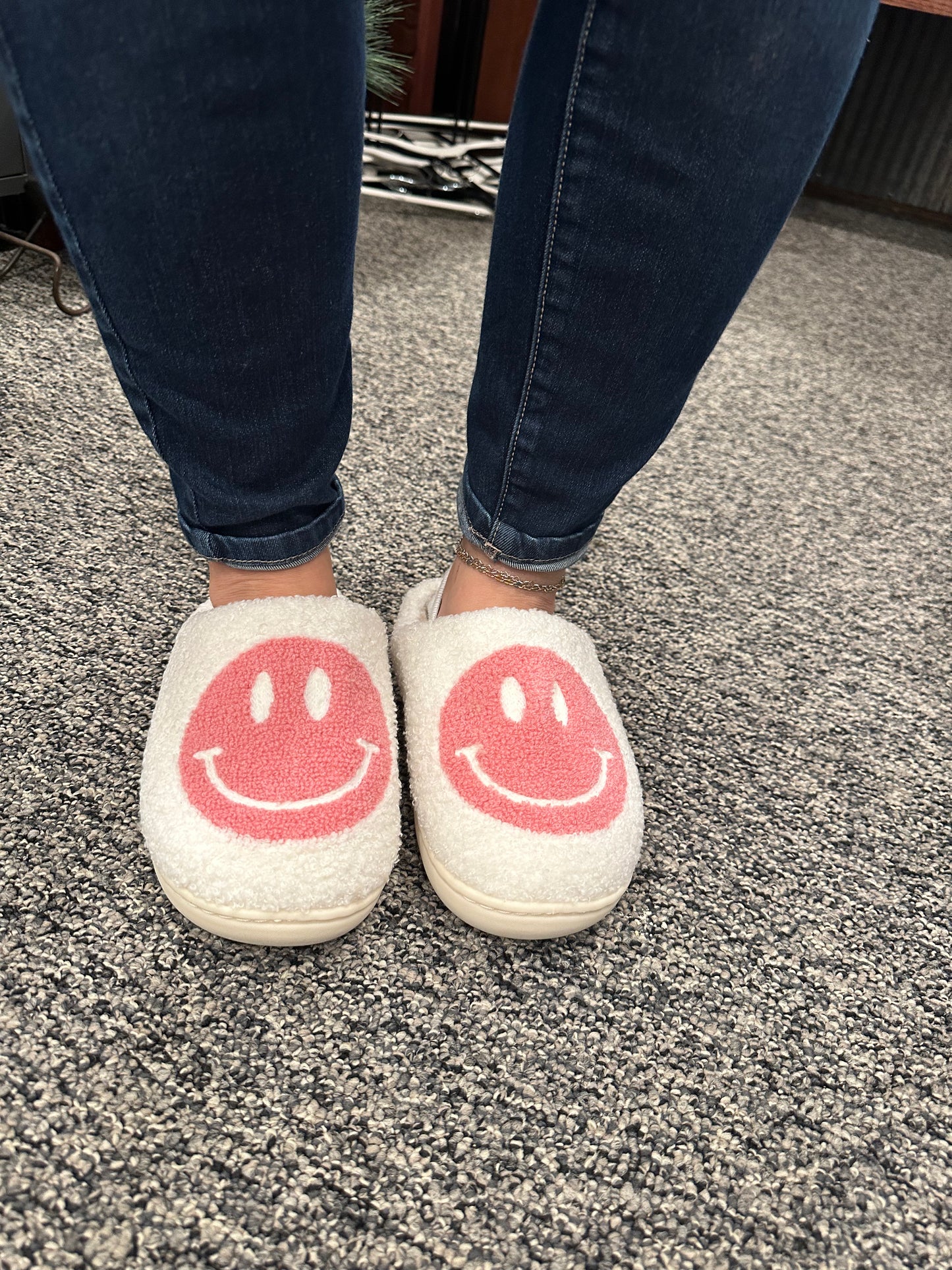 SMILEY SLIPPERS