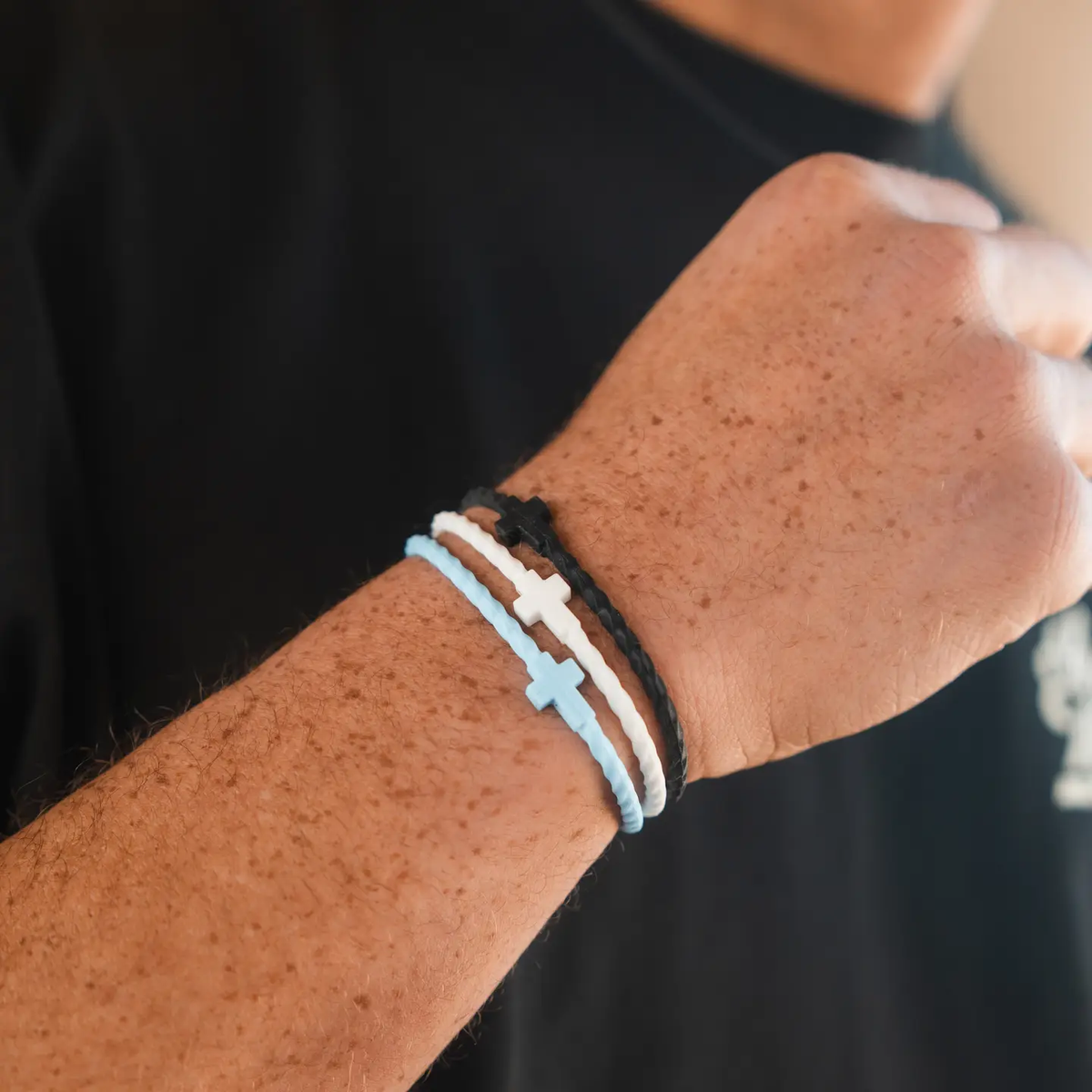 THE FAITH IN COLOR CROSS BRACELET TRIO