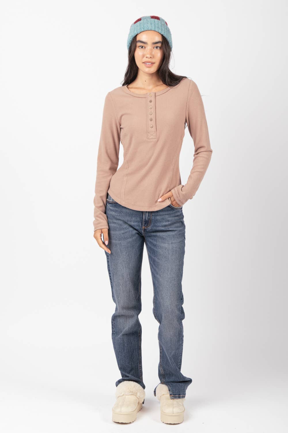 BRUSHED HENLEY