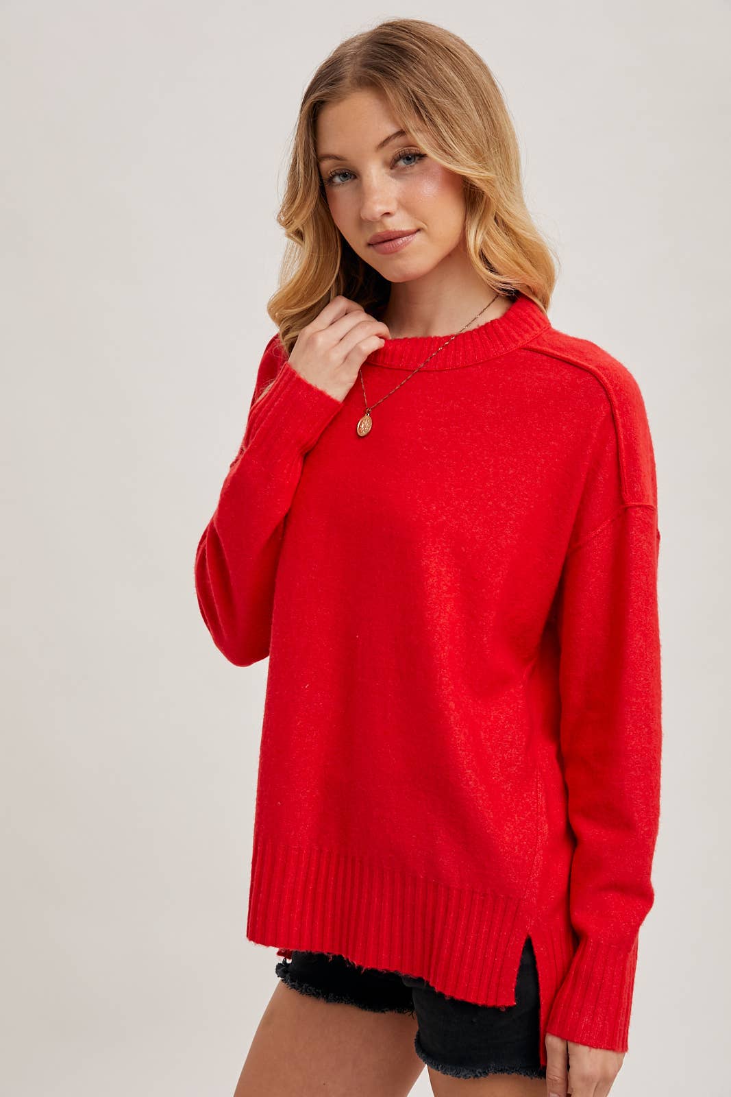 HOLIDAY SWEATER PULLOVER