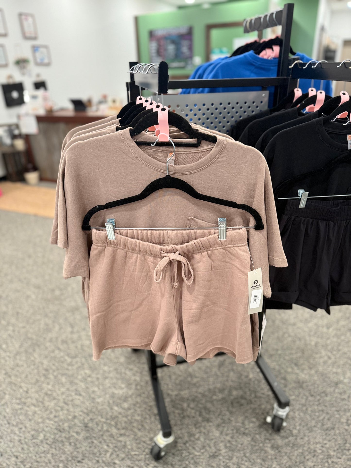 THE MORNING POCKET PULLOVER