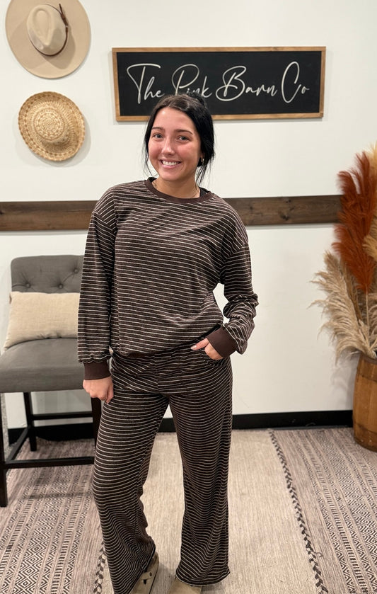 THE COCOA AND CREAM LOUNGE SET