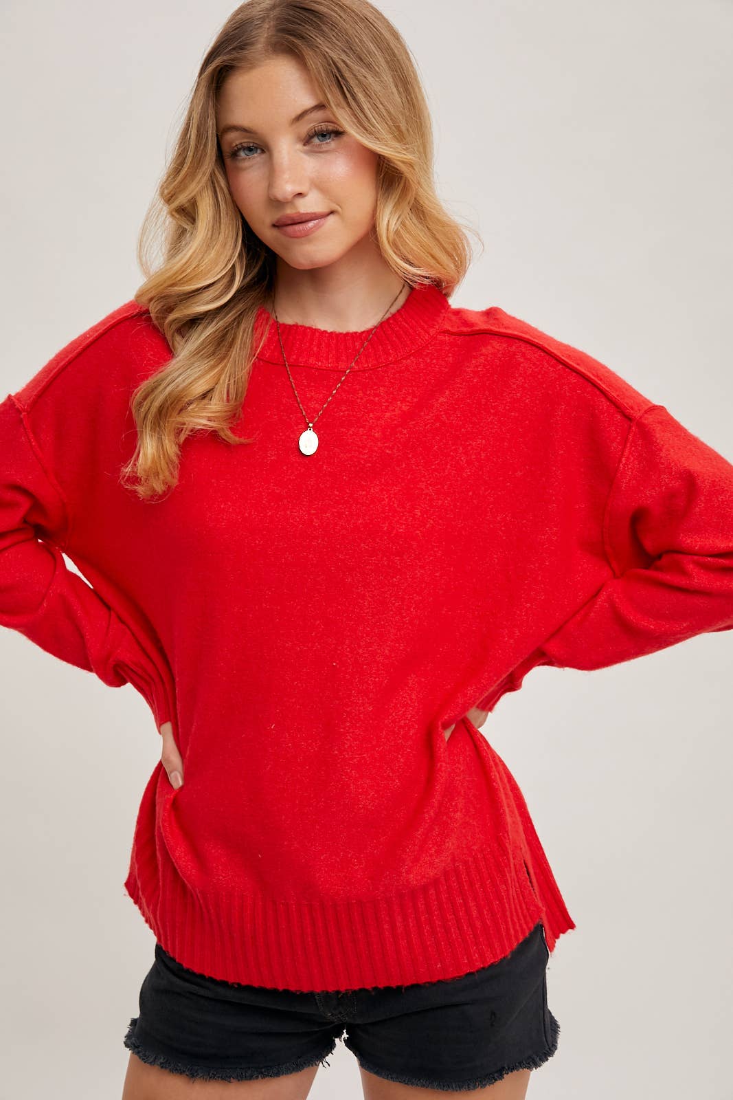 HOLIDAY SWEATER PULLOVER