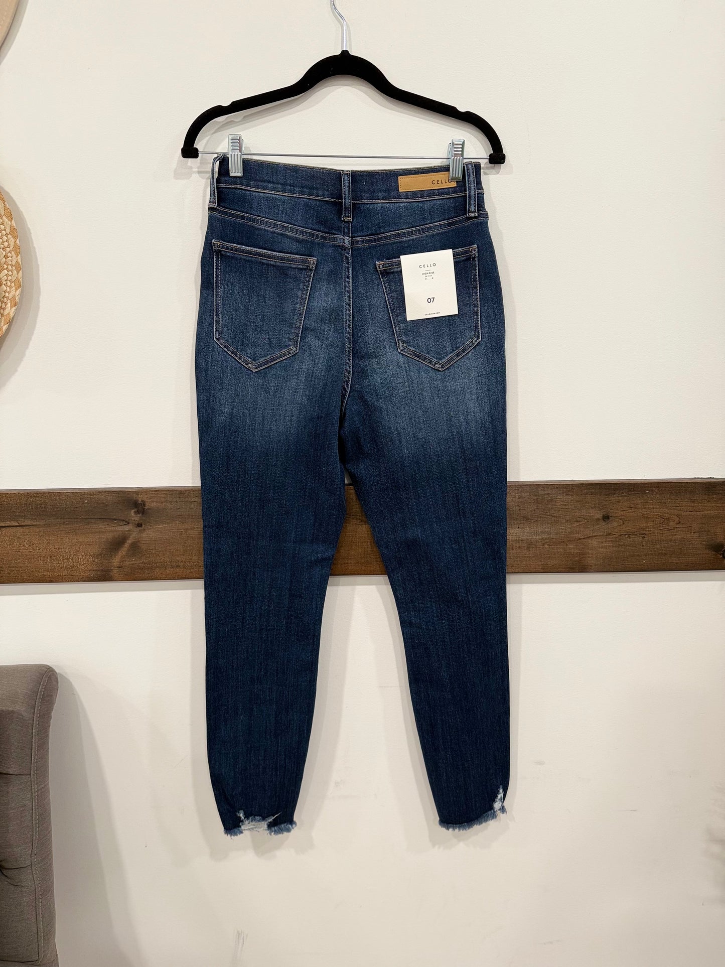 THE BACKROAD STRAIGHT JEAN