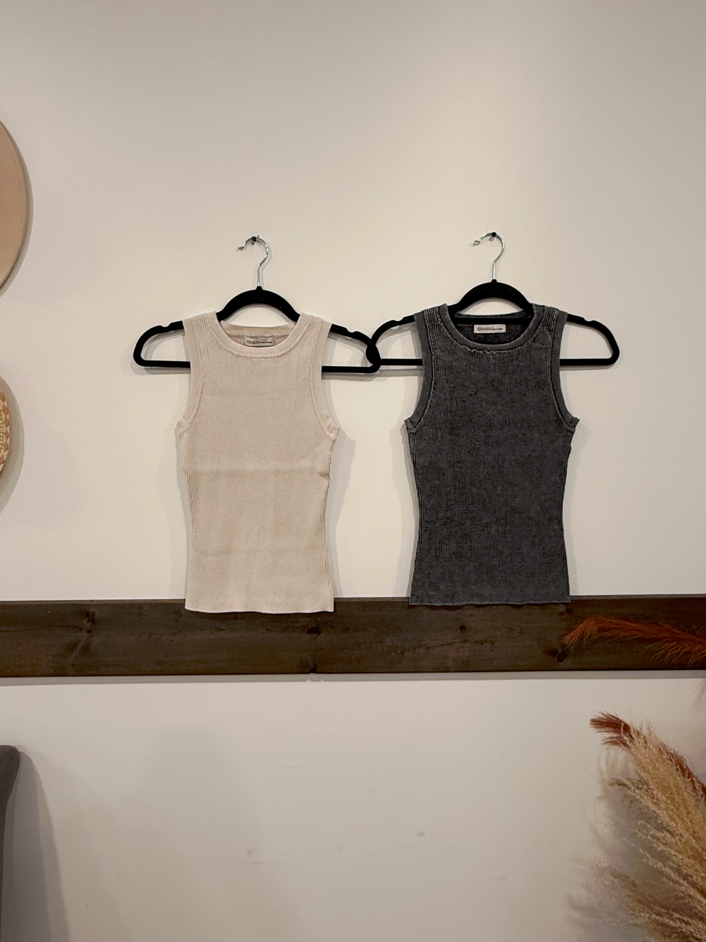 THE SIMPLE STAPLE TANK