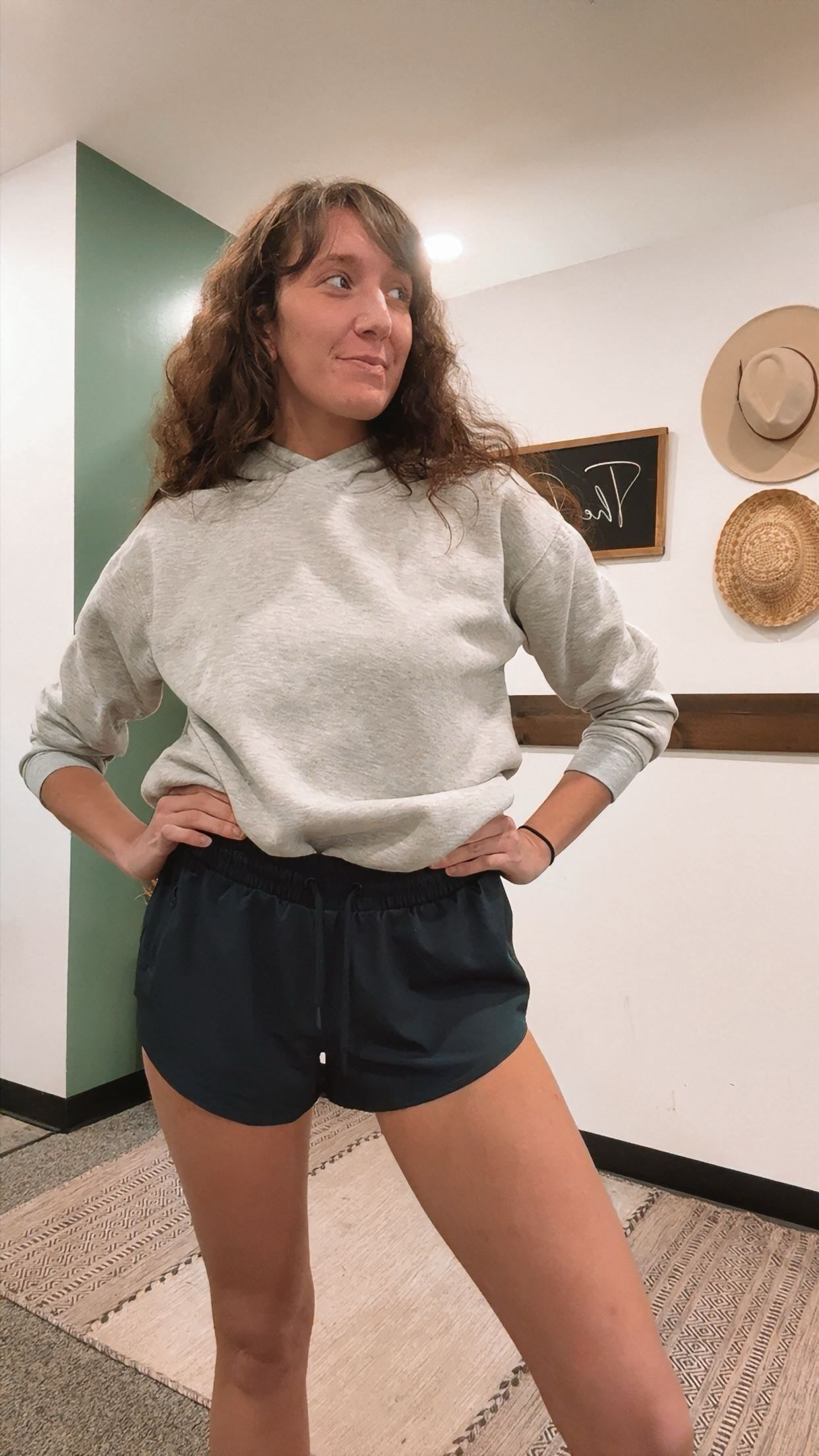 CHICEASE SHORTS