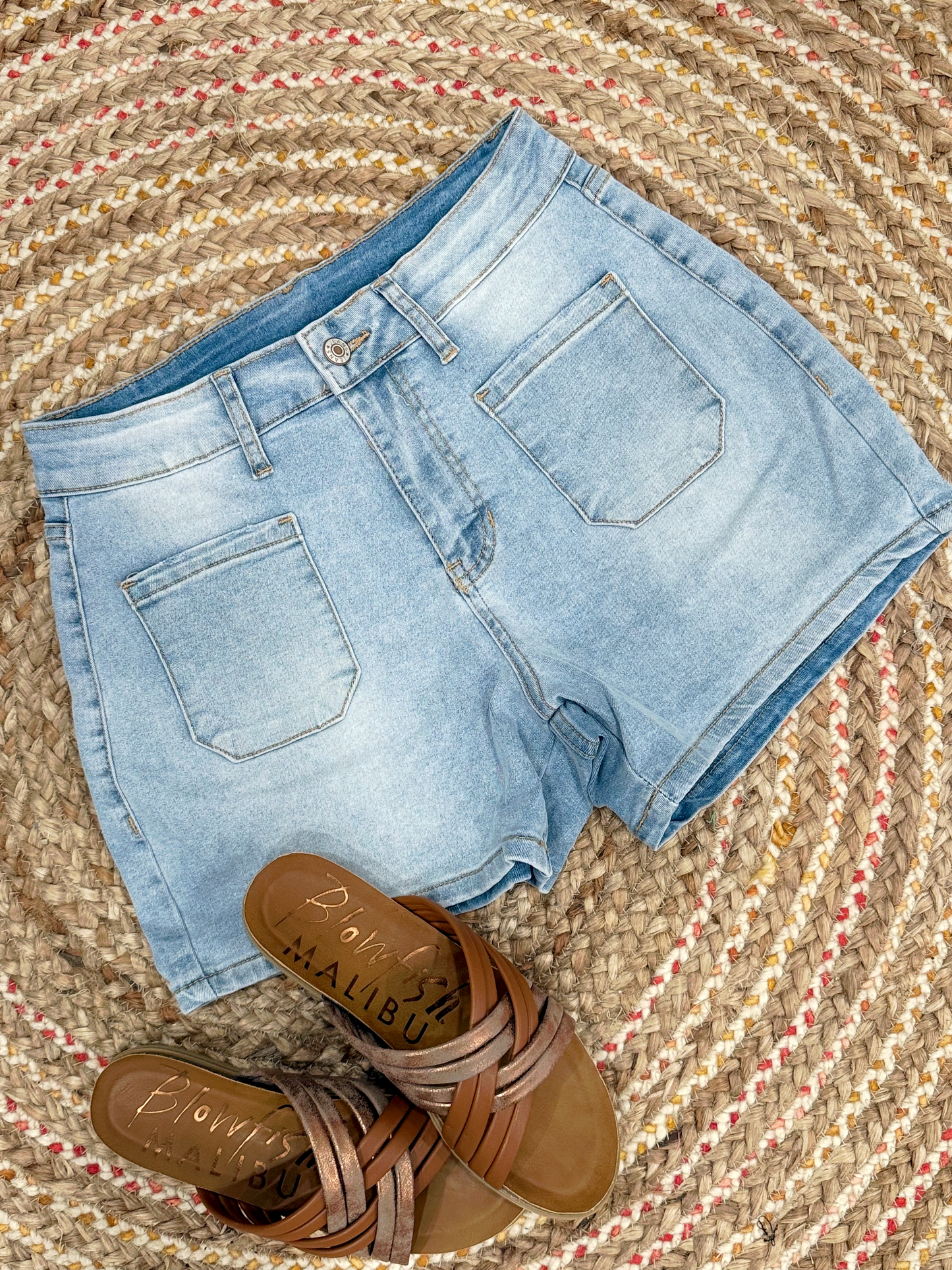 THE PRAIRIE POCKET DENIM SHORTS