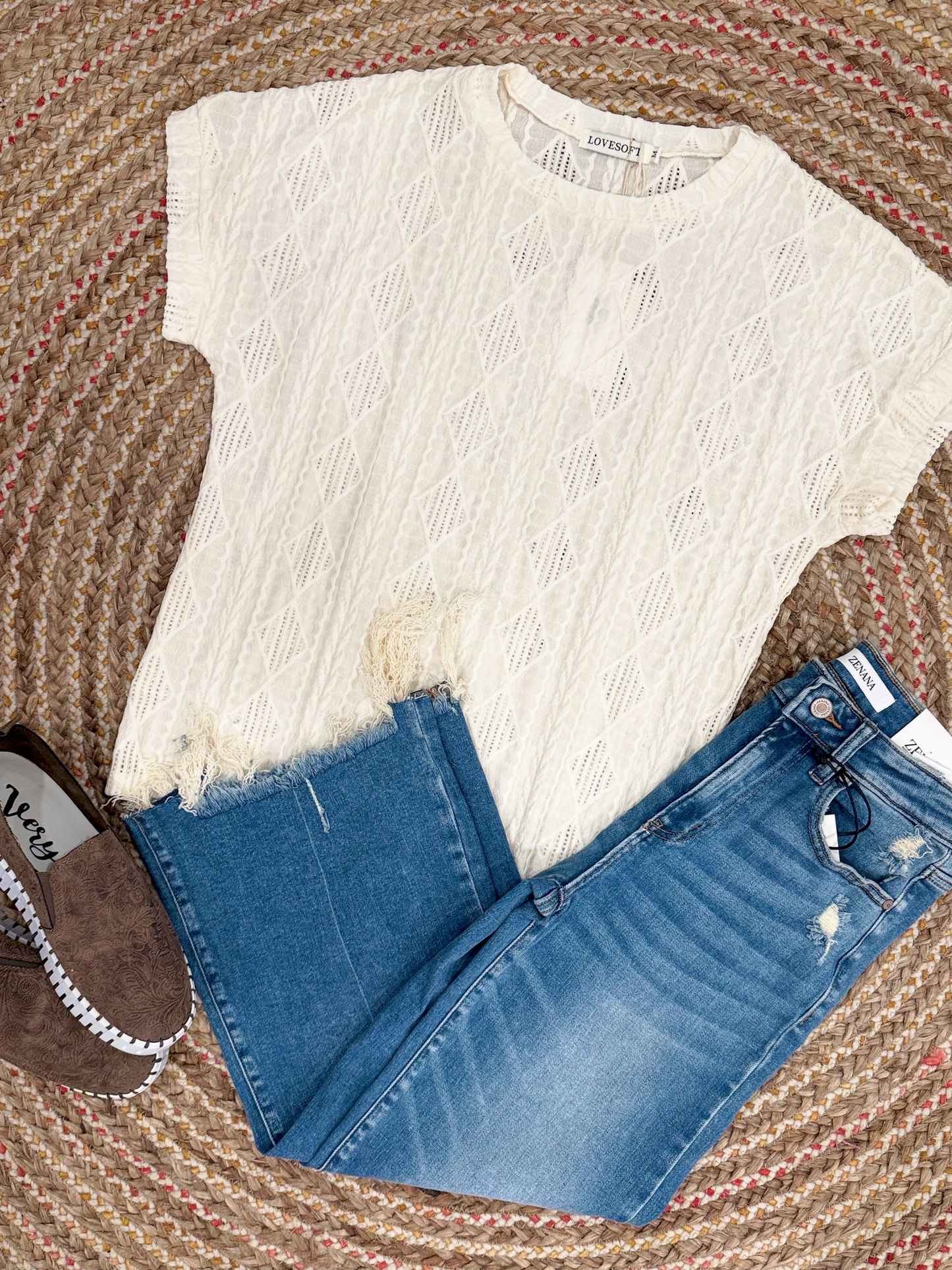 THE TIMELESS GRACE TEXTURE TOP