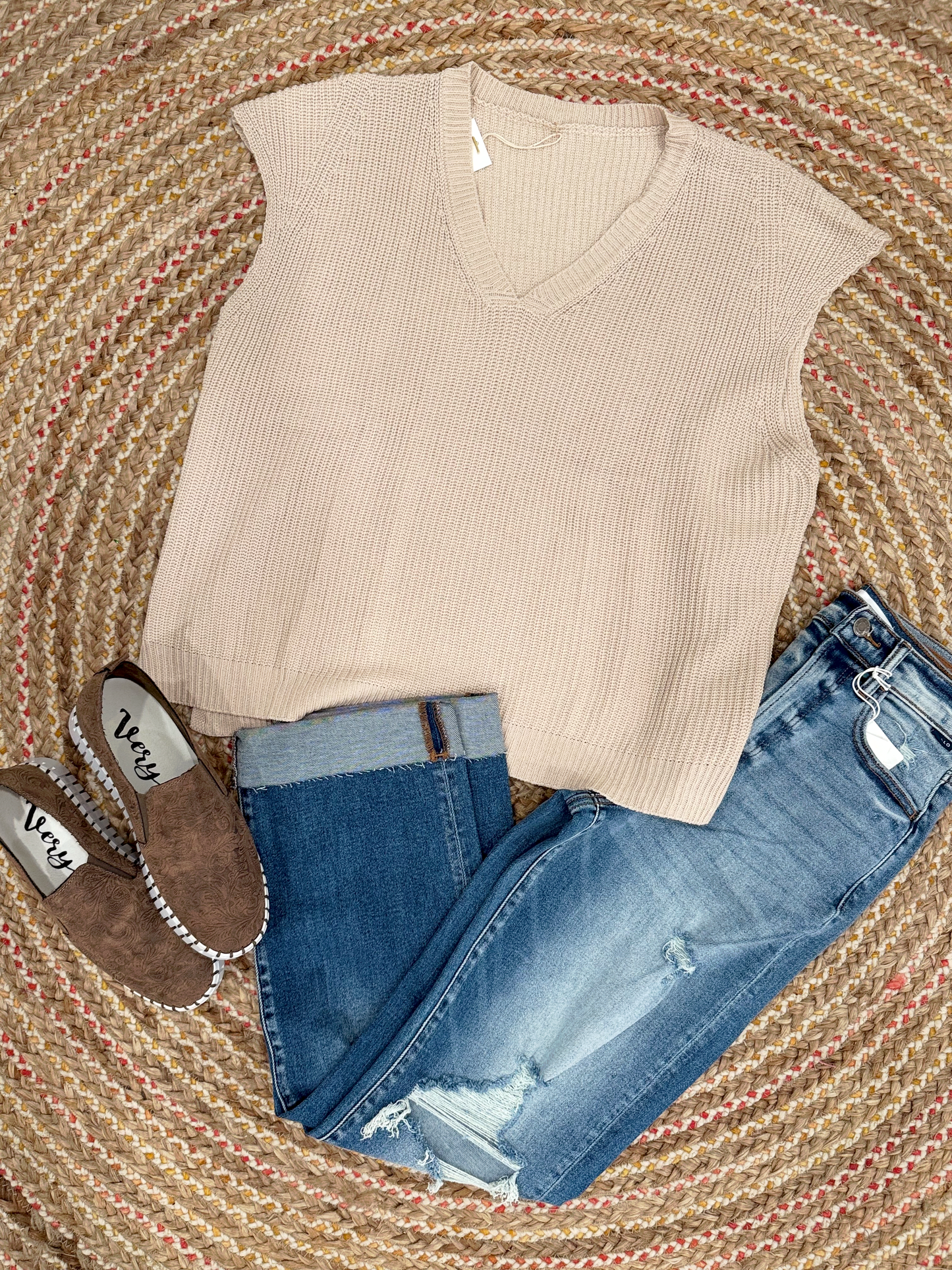 THE OATMEAL BREEZE SWEATER TANK