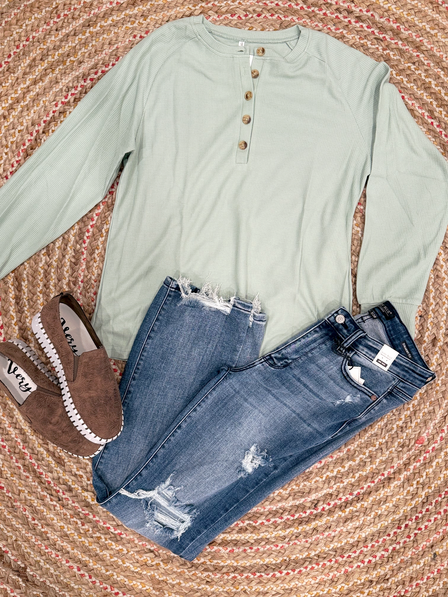 THE SIMPLY SAGE HENLEY
