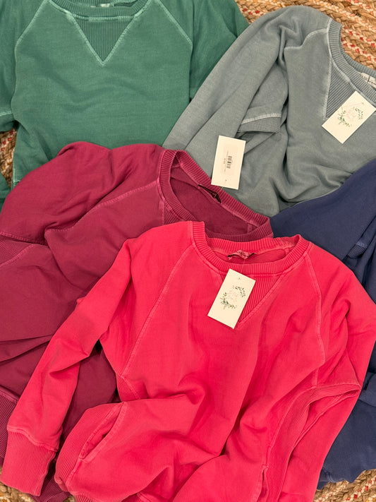 THE COZY STITCH CREWNECK