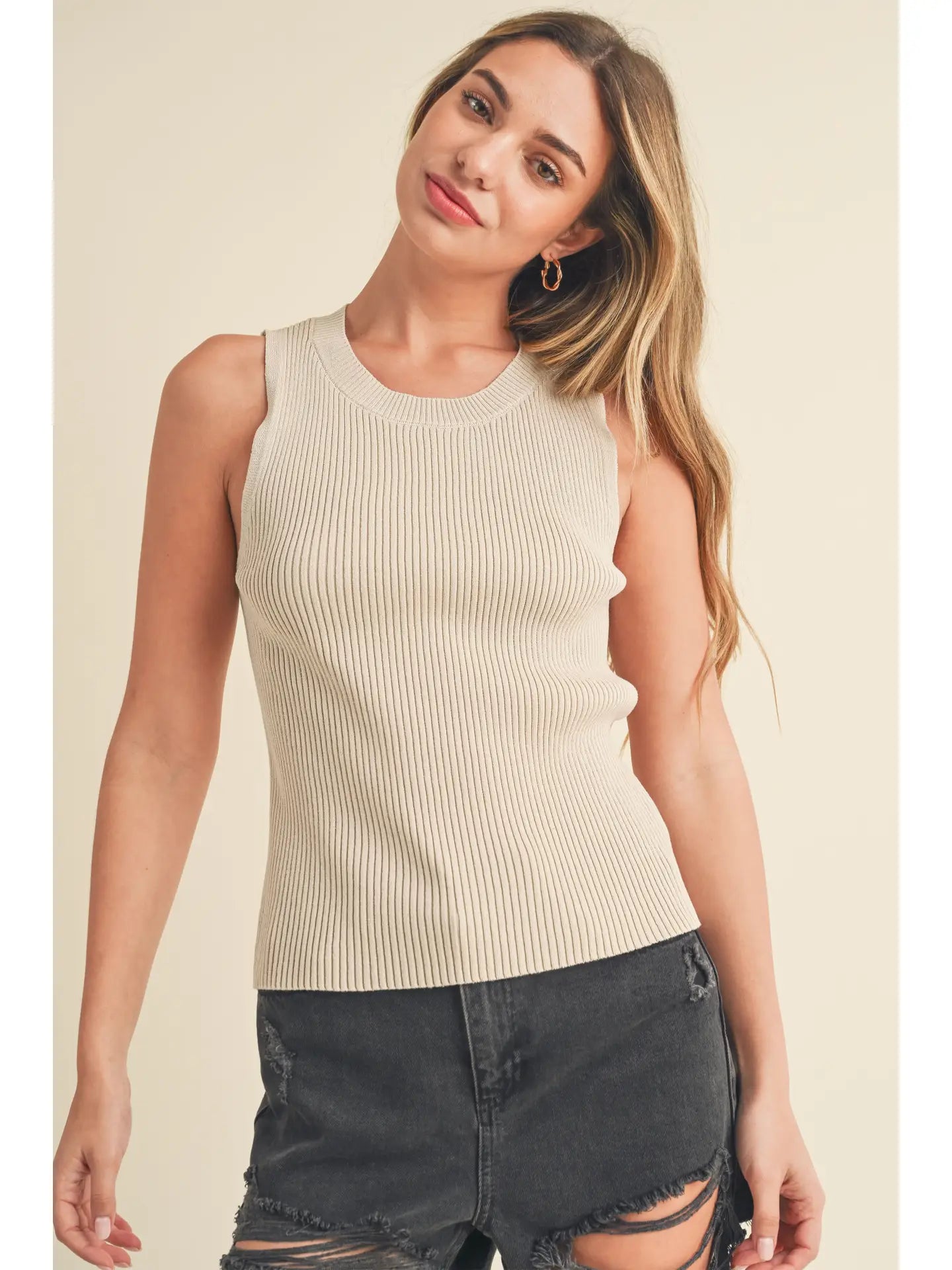 RIBBED KNITTED SLEEVELESS TANK