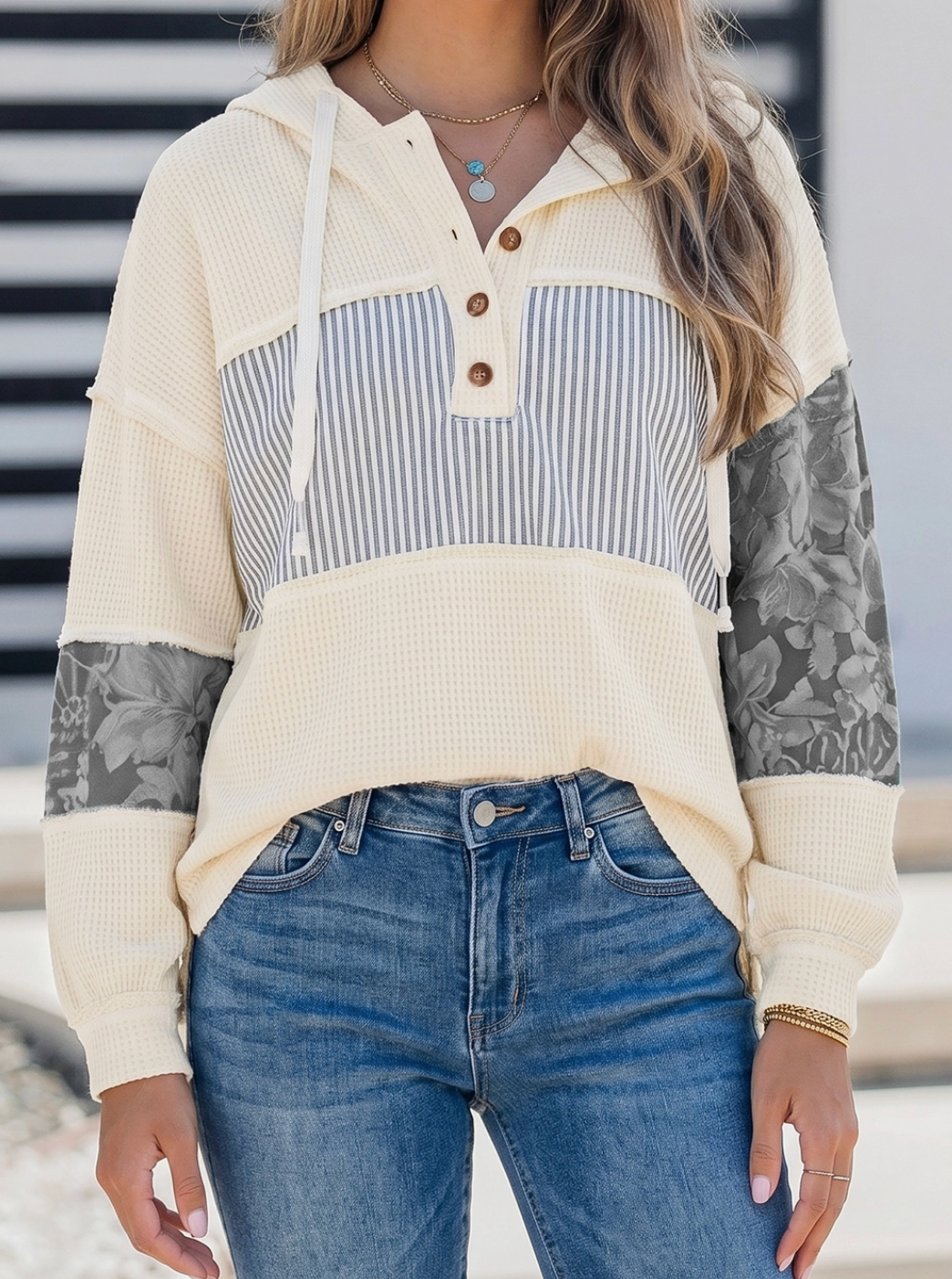 THE MEADOW LANE MIXED PRINT HOOD