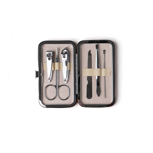 THE MANI/PEDI READY TRAVEL KIT